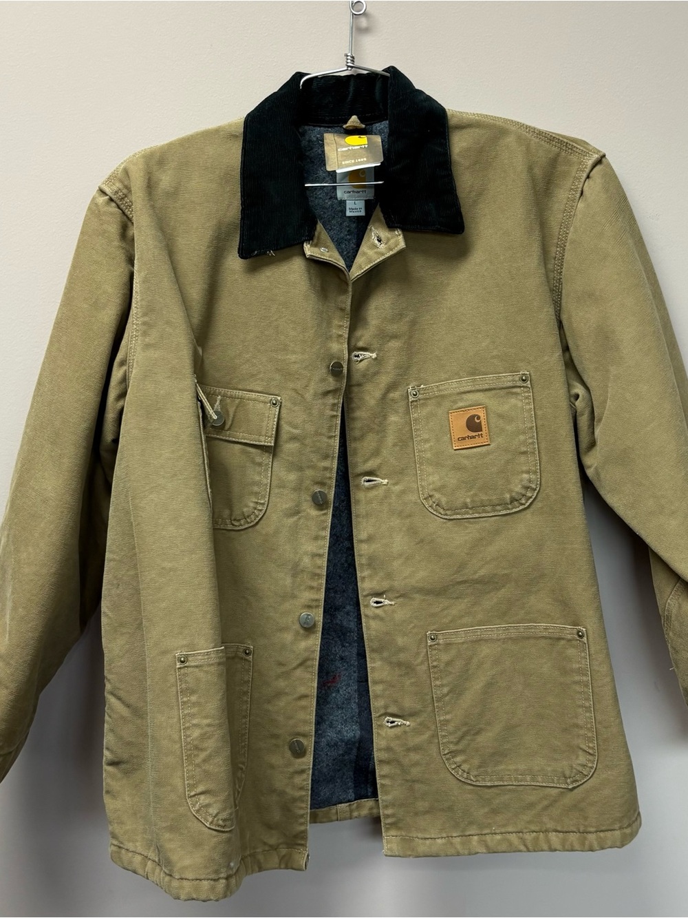 Carhartt Vintage/legacy USA made  carhartt brown Duck Jacket with Black Corduroy